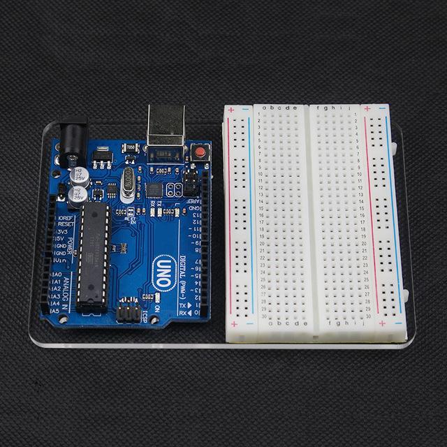 Arduino UNO R3 + Breadboard